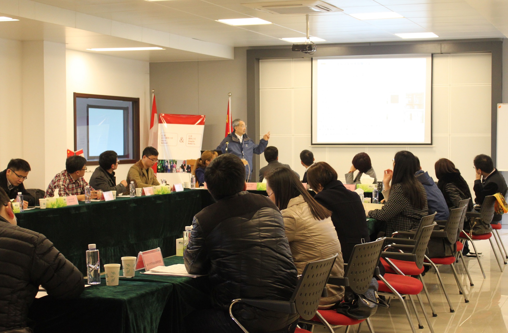 威尼斯app游戏平台网址